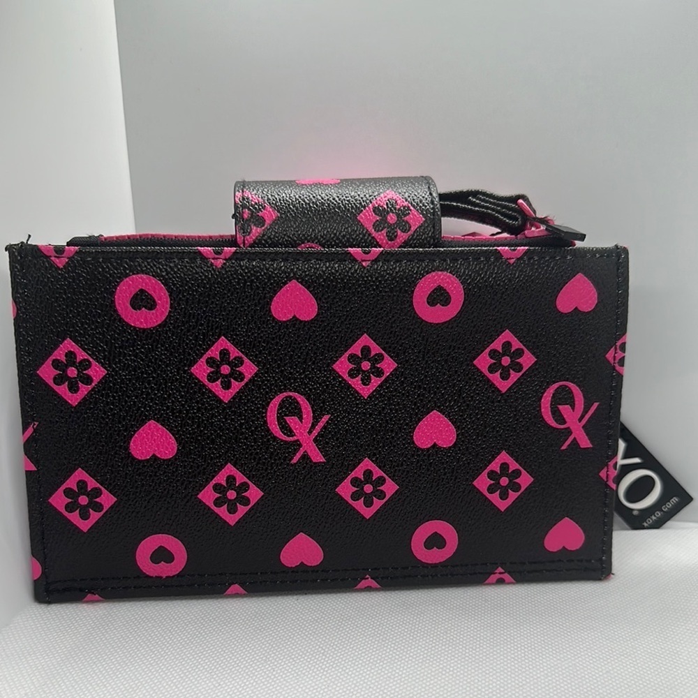 XOXO Black and Pink Geometric Wristlet Clutch - Picture 5 of 16